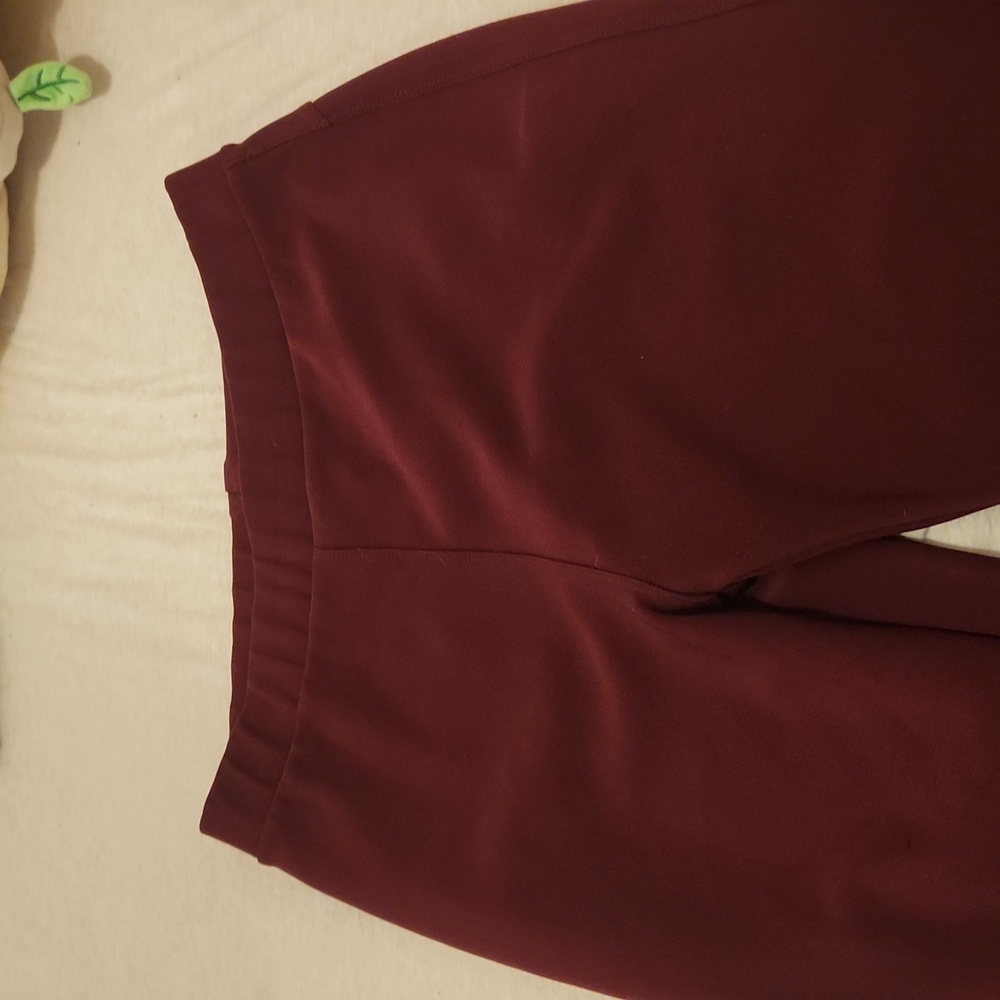 Solid color leggings